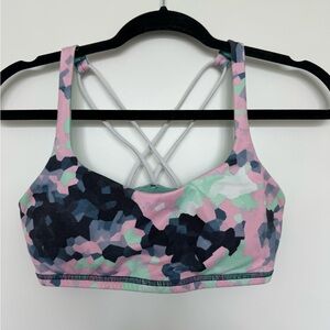 Lululemon Free to Be bra